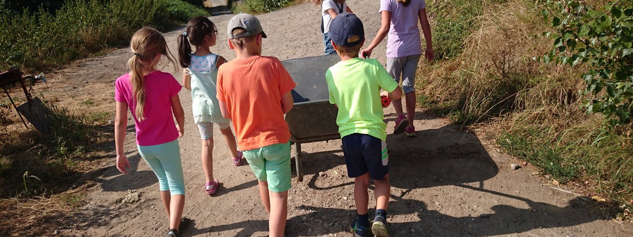 Für Kinder und junge Menschen